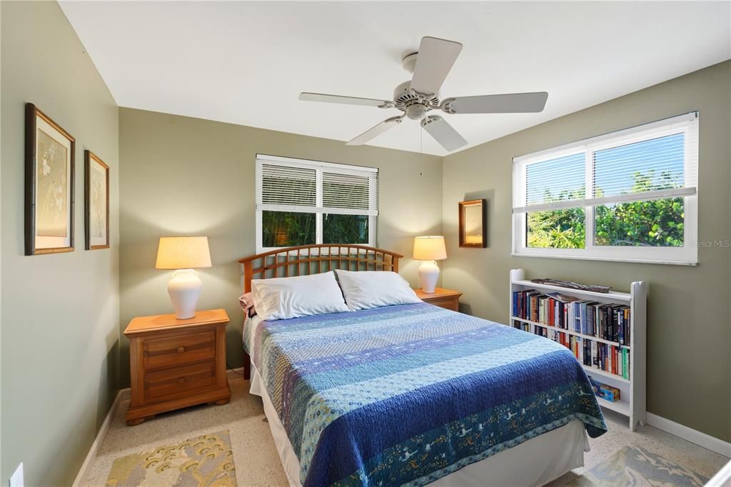 For Sale: $430,000 (3 beds, 2 baths, 1403 Square Feet)