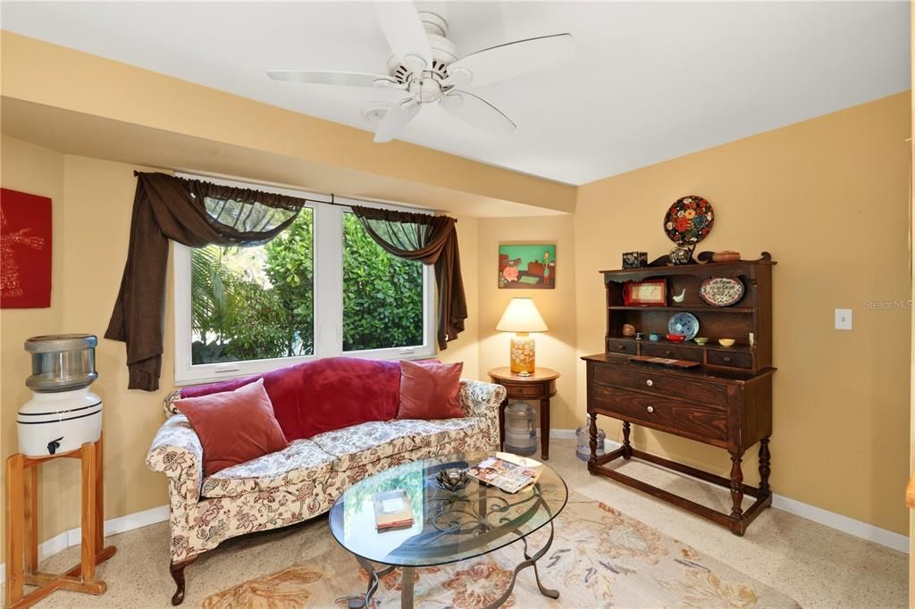 For Sale: $430,000 (3 beds, 2 baths, 1403 Square Feet)