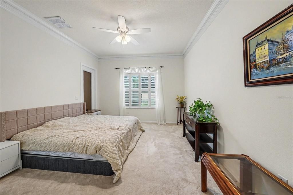 For Sale: $345,000 (3 beds, 2 baths, 2368 Square Feet)
