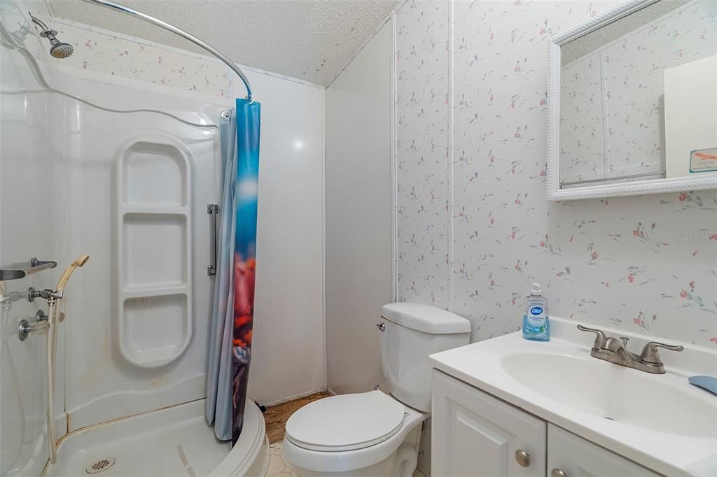 En Venta: $260,000 (3 camas, 2 baños, 1242 Pies cuadrados)