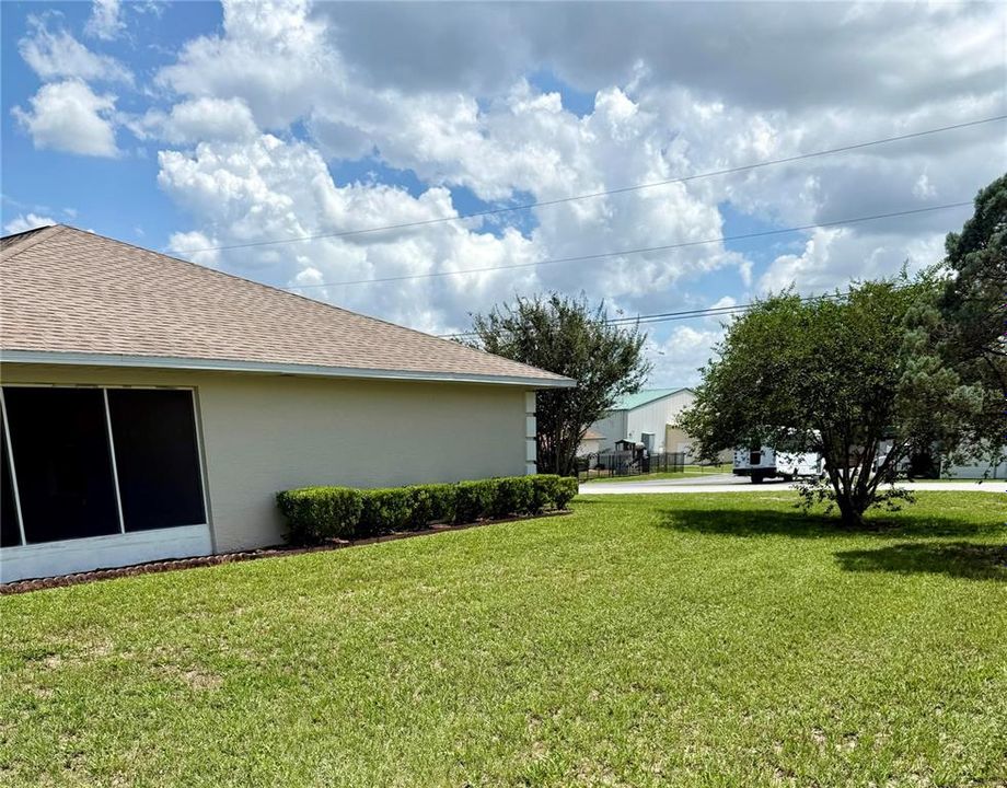 For Sale: $239,000 (3 beds, 2 baths, 1401 Square Feet)