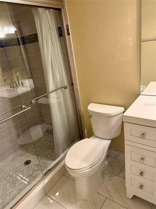 For Sale: $239,000 (3 beds, 2 baths, 1401 Square Feet)