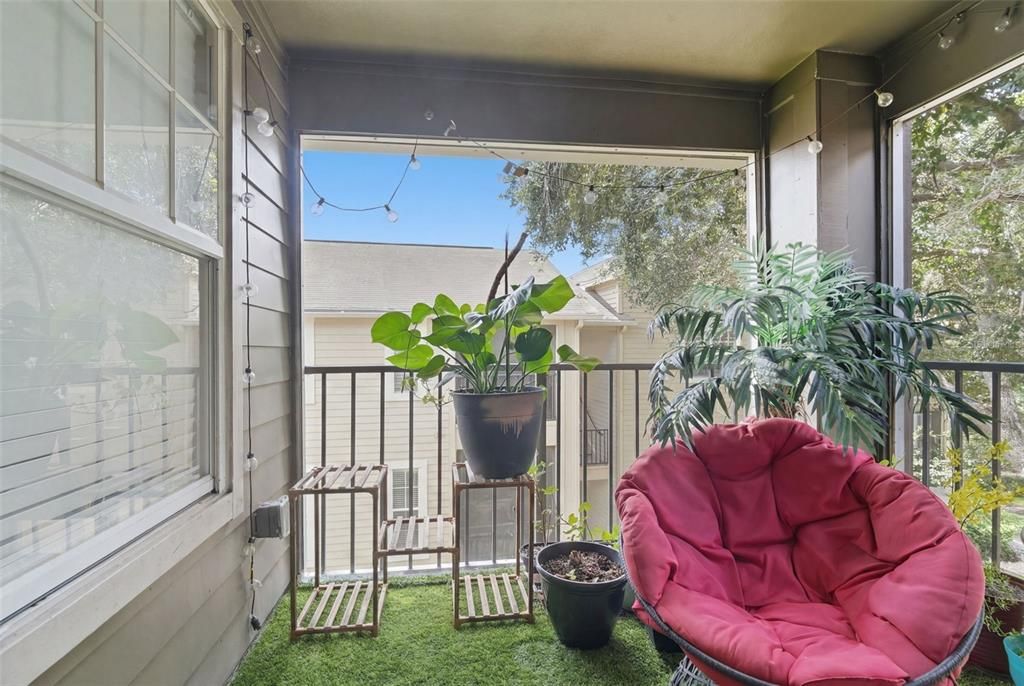 For Sale: $229,000 (3 beds, 2 baths, 1586 Square Feet)