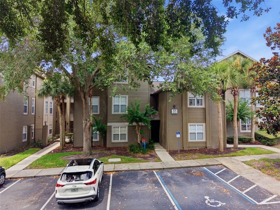 For Sale: $229,000 (3 beds, 2 baths, 1586 Square Feet)