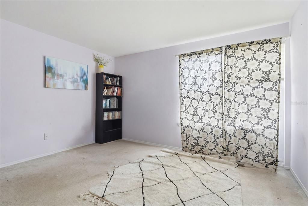 For Sale: $229,000 (3 beds, 2 baths, 1586 Square Feet)