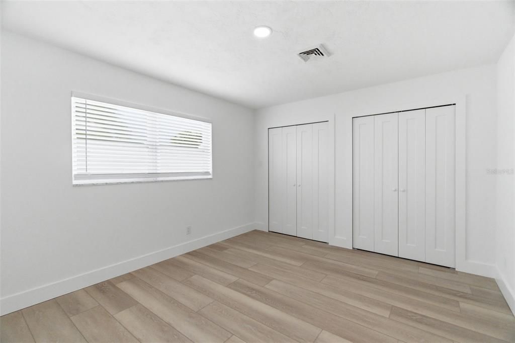 For Rent: $4,500 (4 beds, 2 baths, 2200 Square Feet)