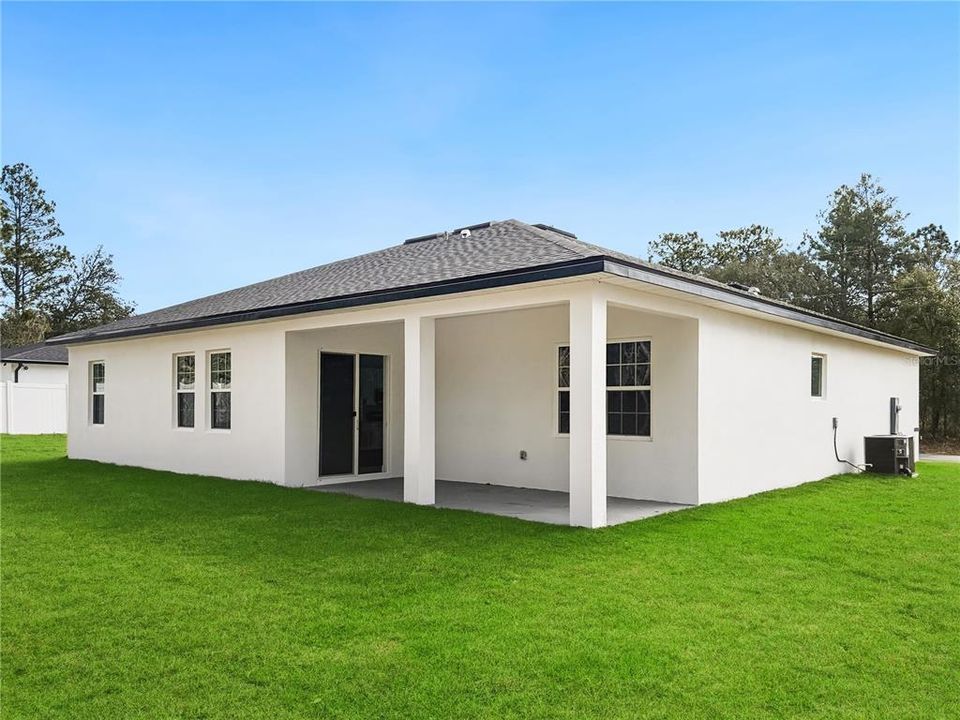 En Venta: $305,000 (4 camas, 2 baños, 1878 Pies cuadrados)