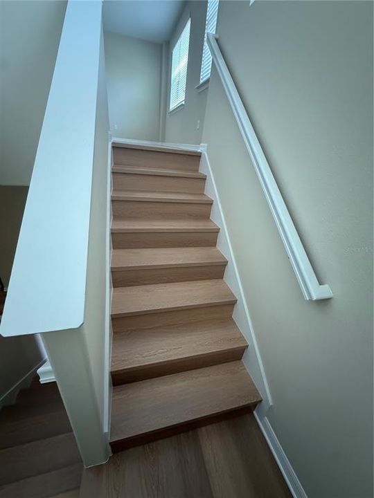 For Rent: $2,500 (3 beds, 2 baths, 2298 Square Feet)