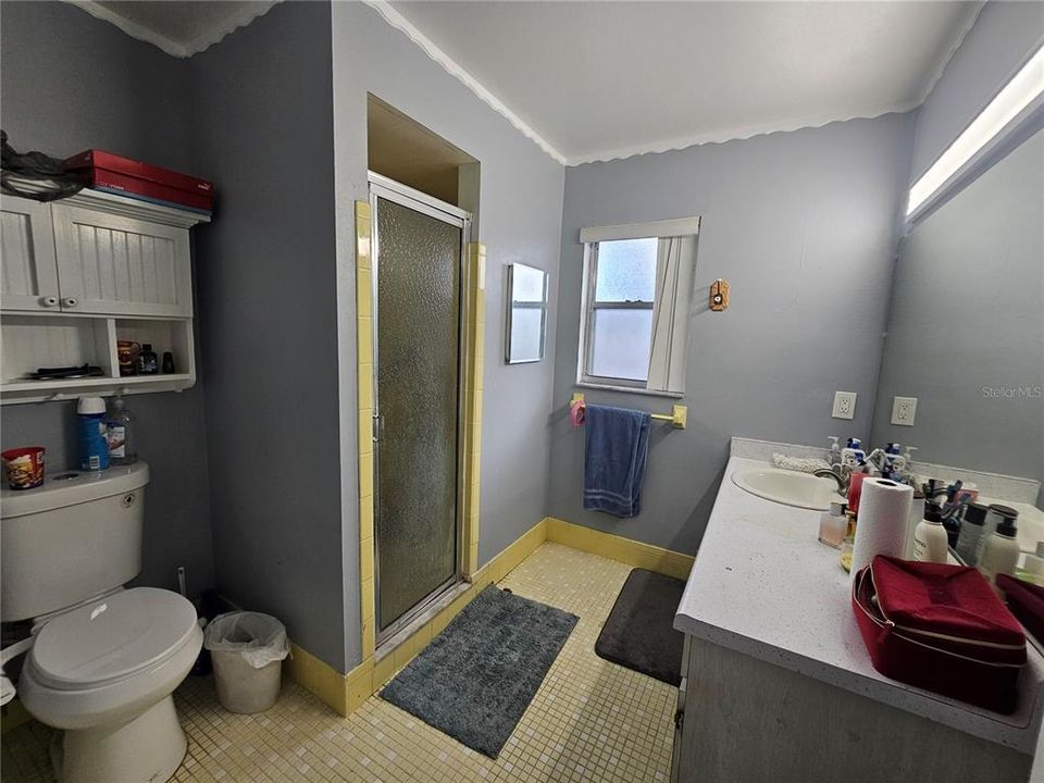 For Sale: $375,000 (3 beds, 2 baths, 1417 Square Feet)