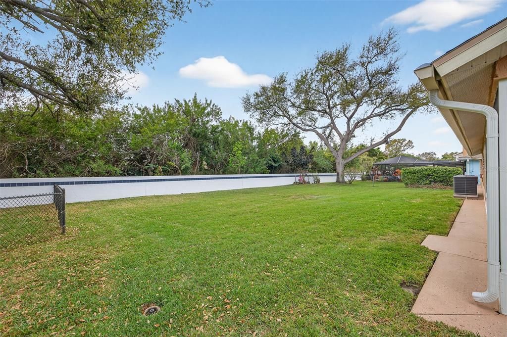 For Rent: $3,600 (3 beds, 2 baths, 1664 Square Feet)