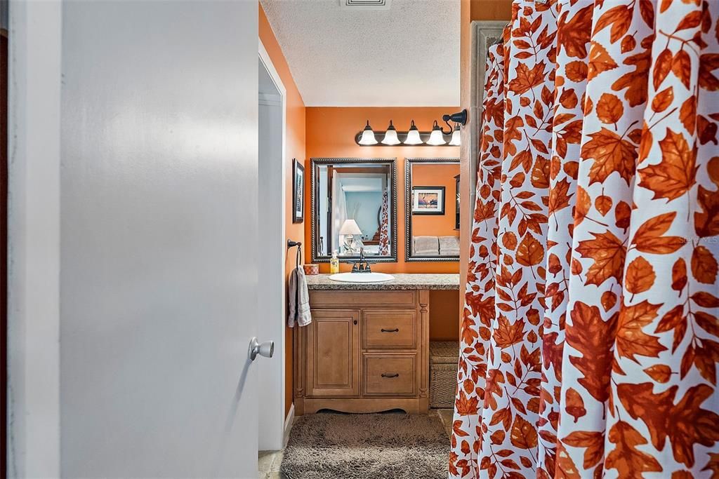 For Sale: $425,000 (3 beds, 2 baths, 1653 Square Feet)
