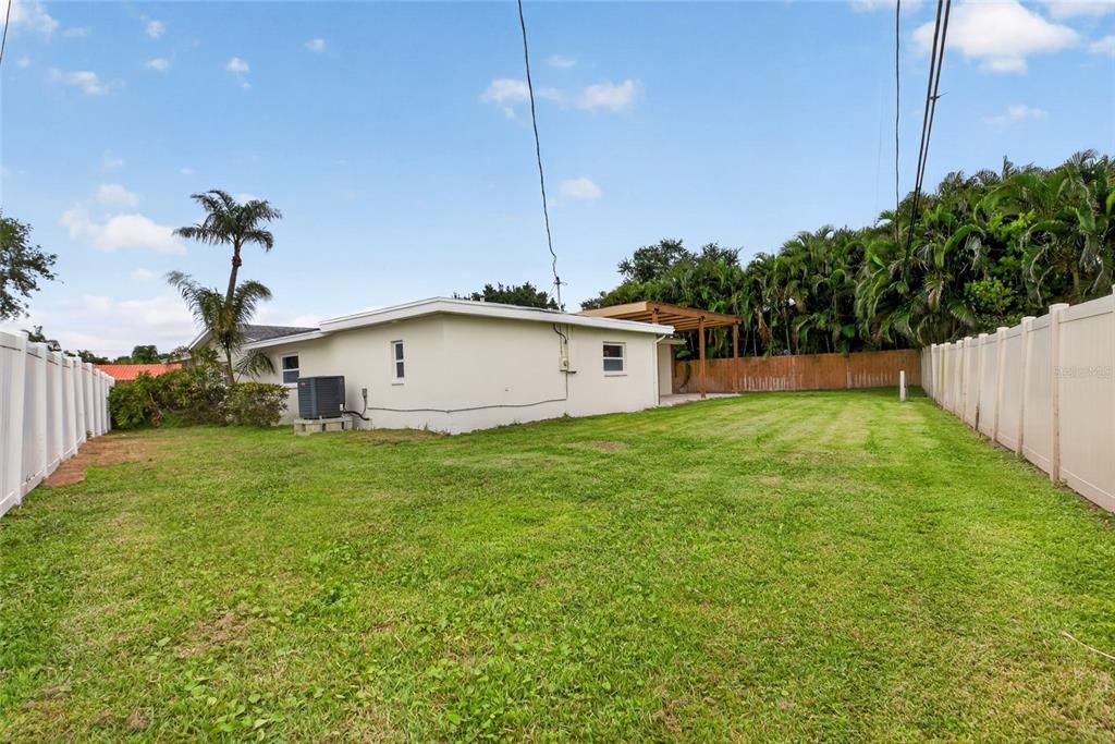 For Sale: $1,199,000 (4 beds, 3 baths, 2328 Square Feet)