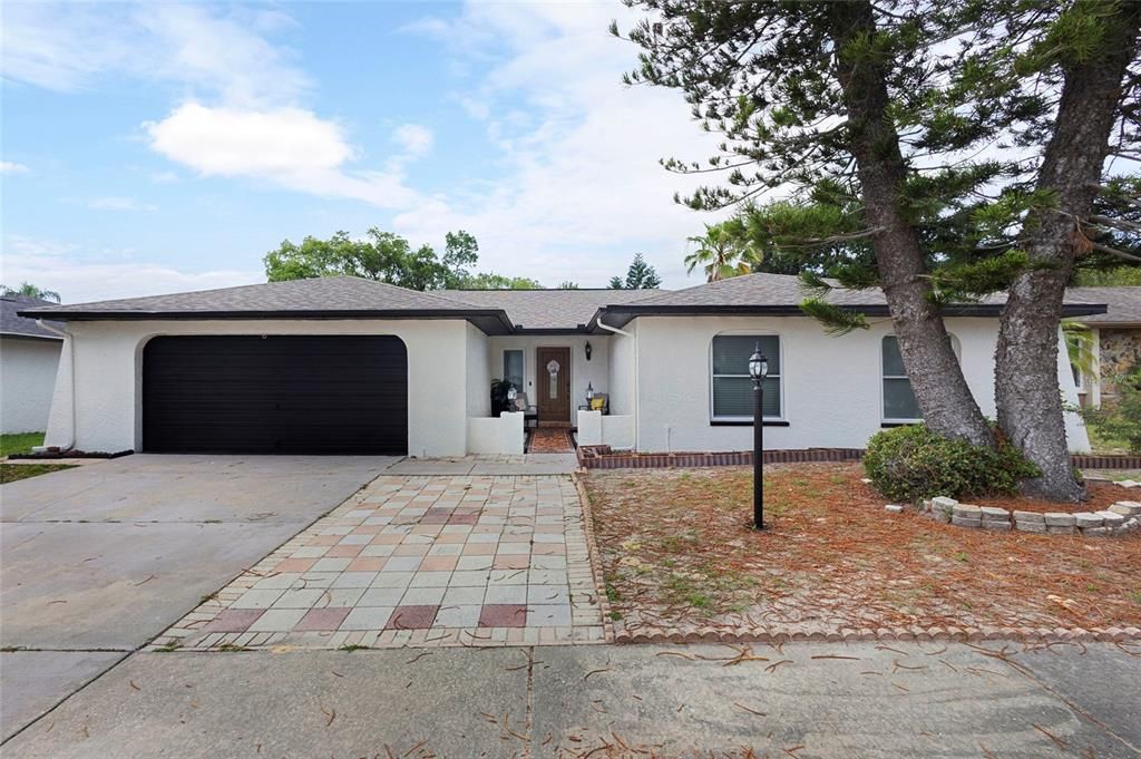 На продажу: $369,900 (3 спален, 2 ванн, 1624 Квадратных фут)