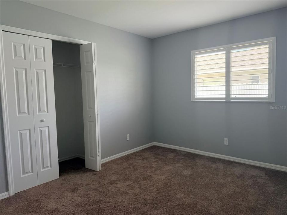For Rent: $1,800 (3 beds, 2 baths, 1216 Square Feet)