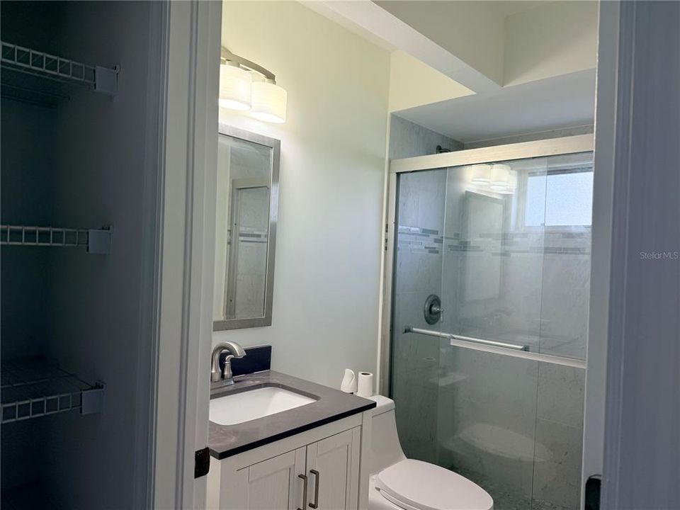 For Rent: $1,800 (3 beds, 2 baths, 1216 Square Feet)
