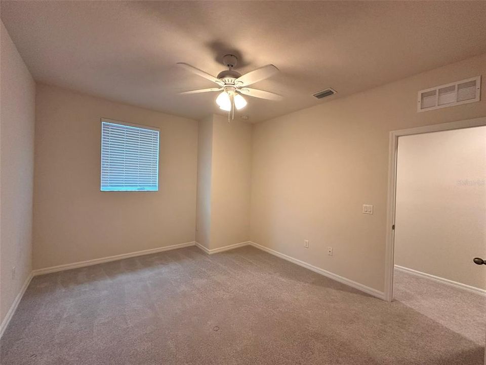 For Rent: $2,900 (3 beds, 2 baths, 1816 Square Feet)