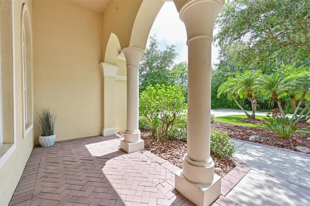 For Sale: $870,000 (4 beds, 3 baths, 3187 Square Feet)