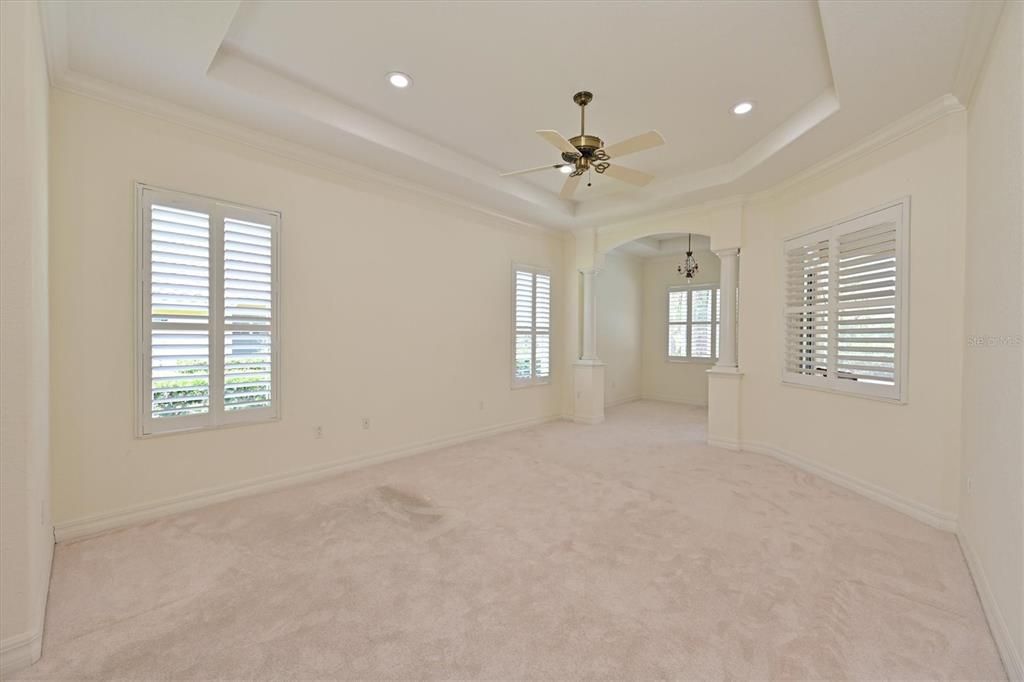 For Sale: $870,000 (4 beds, 3 baths, 3187 Square Feet)