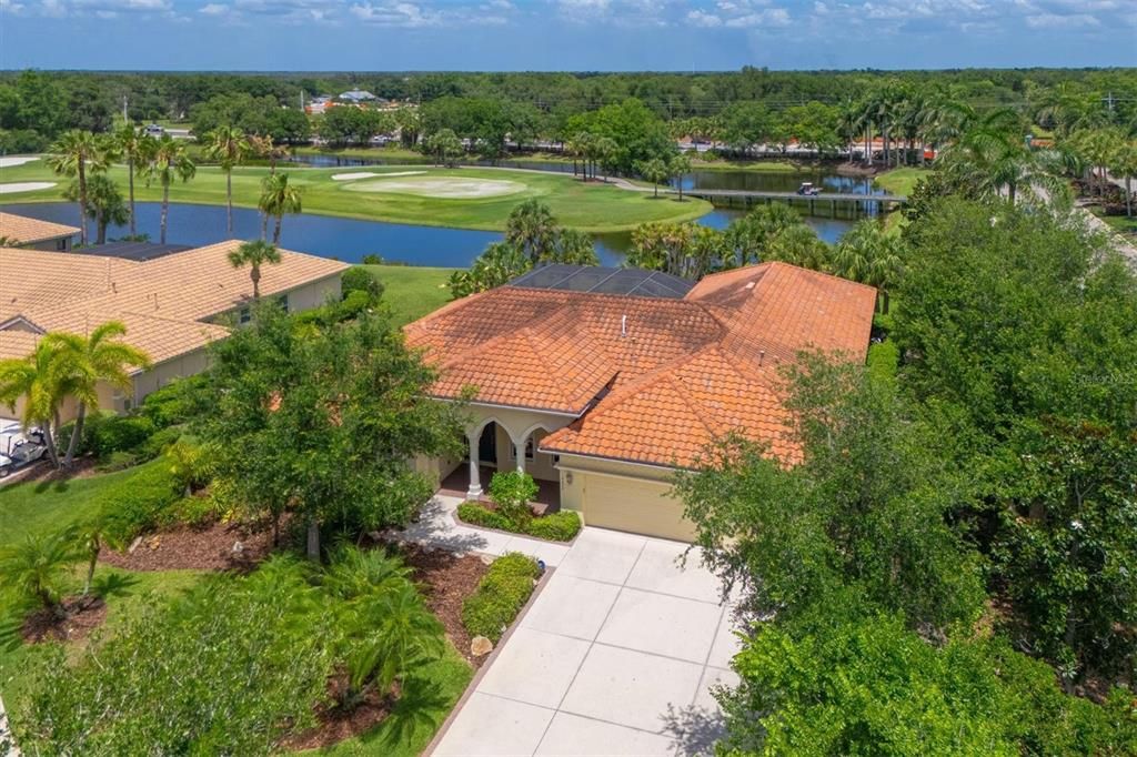 For Sale: $870,000 (4 beds, 3 baths, 3187 Square Feet)