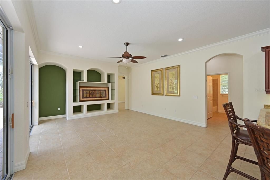 For Sale: $870,000 (4 beds, 3 baths, 3187 Square Feet)