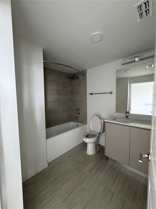В аренду: $1,500 (1 спален, 1 ванн, 750 Квадратных фут)
