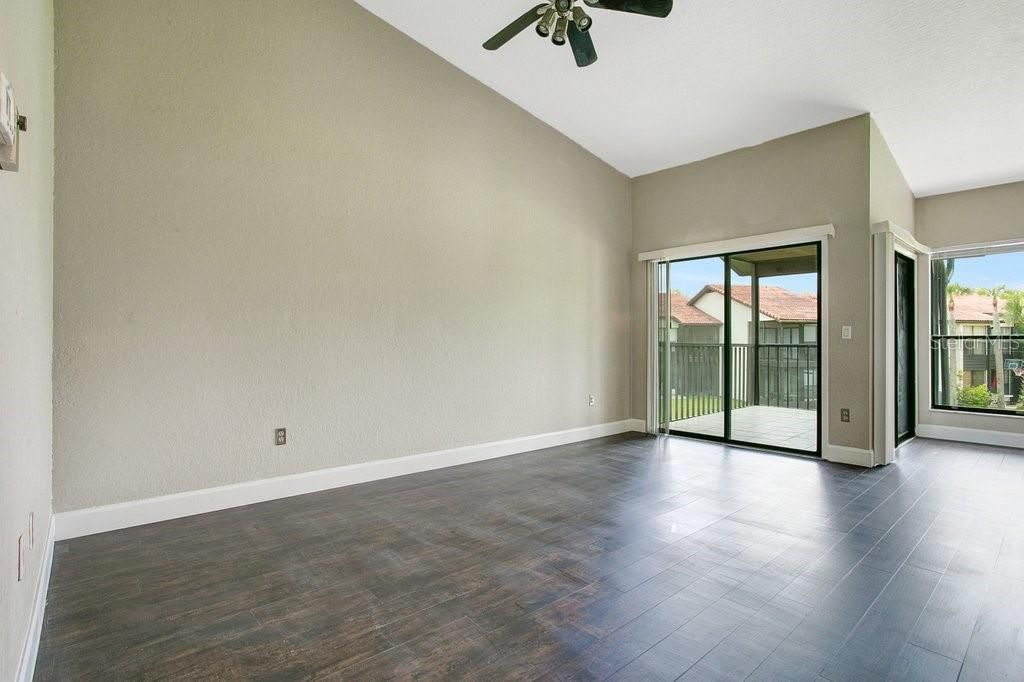 For Rent: $1,745 (3 beds, 2 baths, 1319 Square Feet)