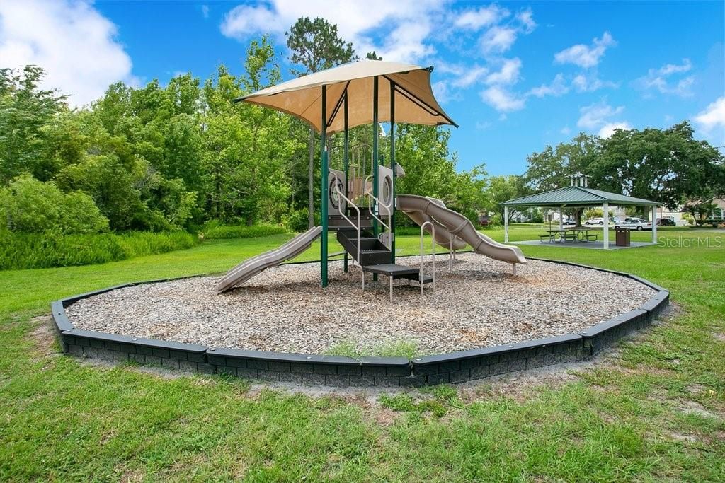 For Rent: $1,745 (3 beds, 2 baths, 1319 Square Feet)