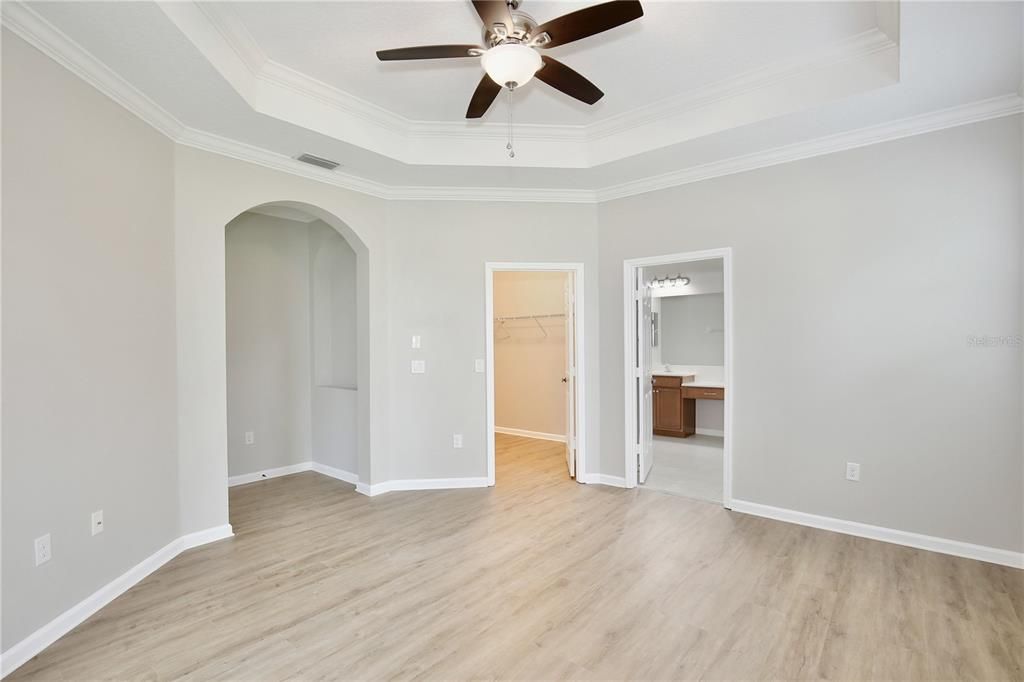 For Rent: $2,795 (4 beds, 2 baths, 2585 Square Feet)
