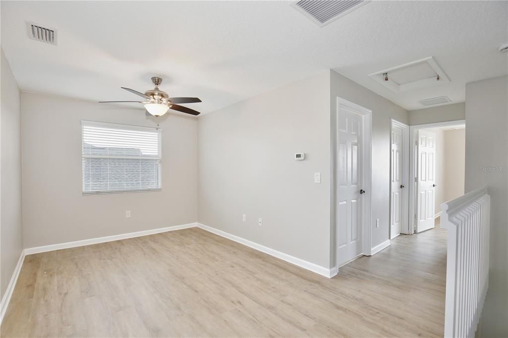 For Rent: $2,795 (4 beds, 2 baths, 2585 Square Feet)