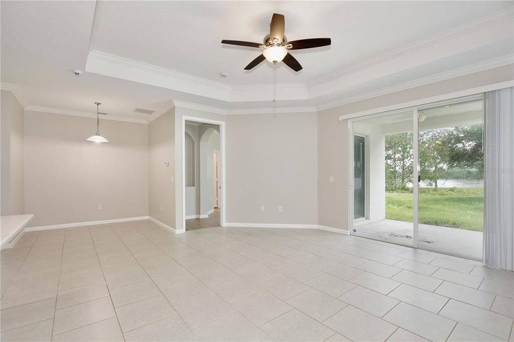 For Rent: $2,795 (4 beds, 2 baths, 2585 Square Feet)