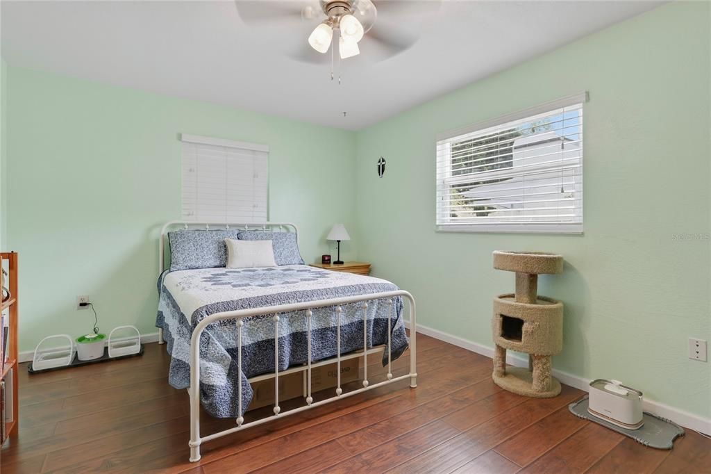 For Sale: $379,900 (2 beds, 2 baths, 1390 Square Feet)