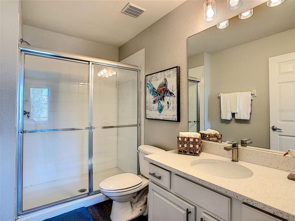 For Sale: $695,000 (6 beds, 4 baths, 2812 Square Feet)