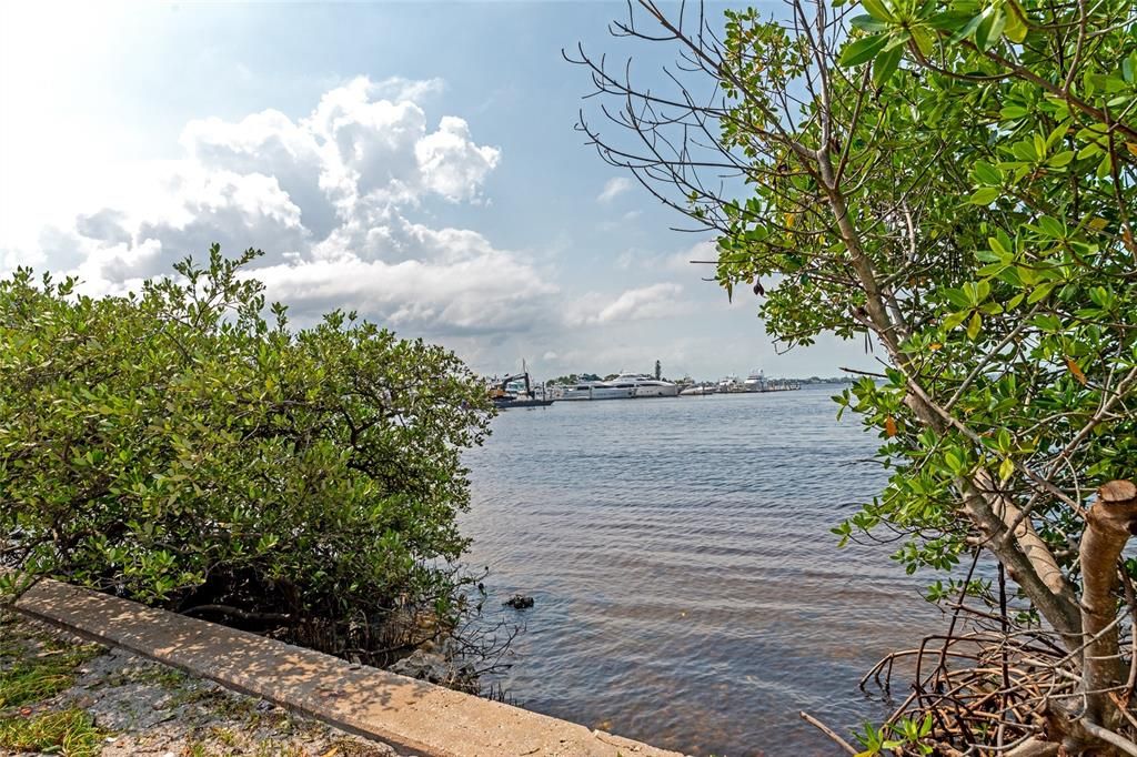 For Rent: $4,500 (2 beds, 2 baths, 1577 Square Feet)