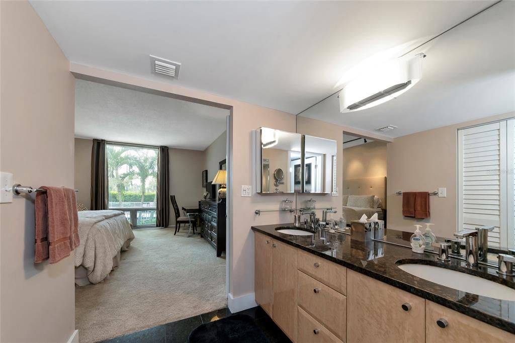 For Rent: $4,500 (2 beds, 2 baths, 1577 Square Feet)
