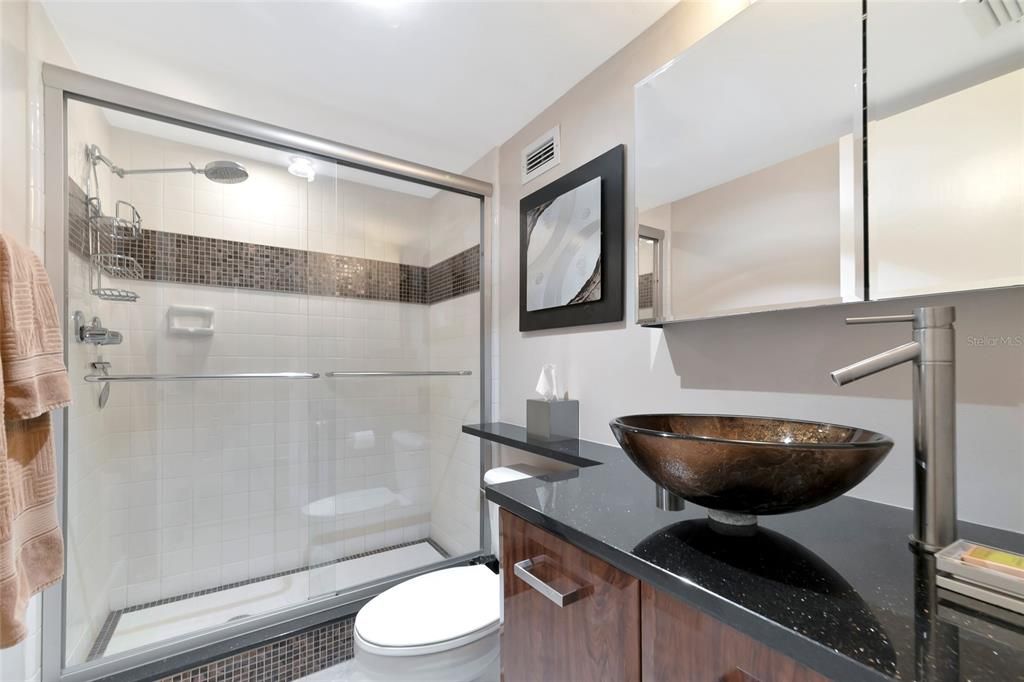 For Rent: $4,500 (2 beds, 2 baths, 1577 Square Feet)