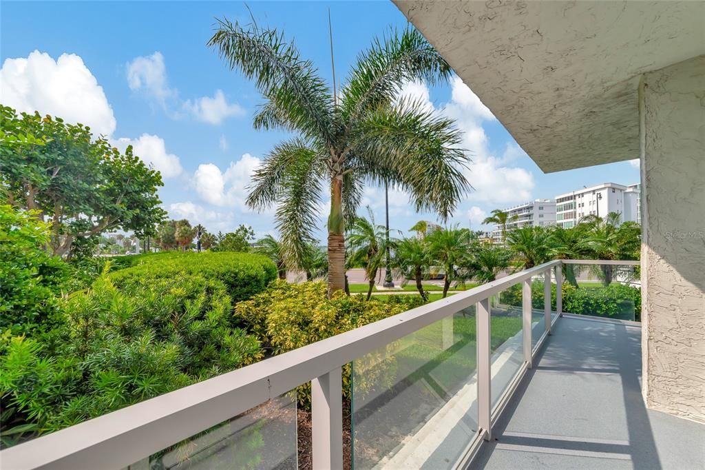 For Rent: $4,500 (2 beds, 2 baths, 1577 Square Feet)