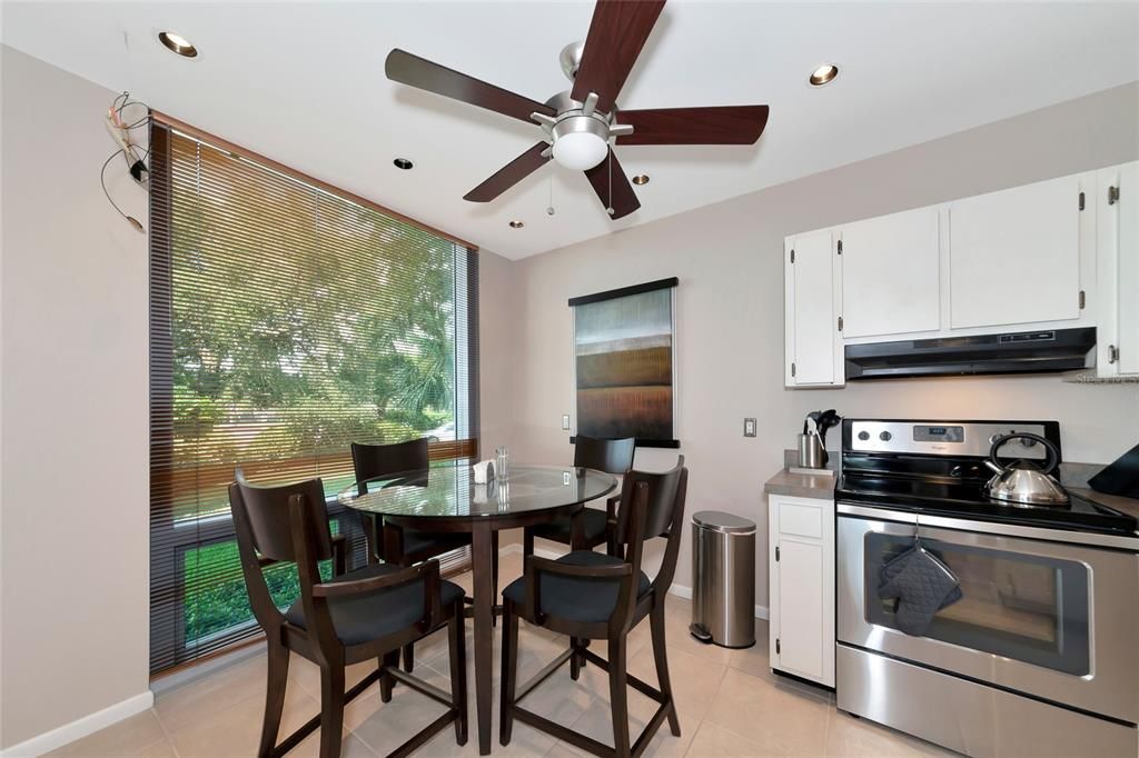 For Rent: $4,500 (2 beds, 2 baths, 1577 Square Feet)