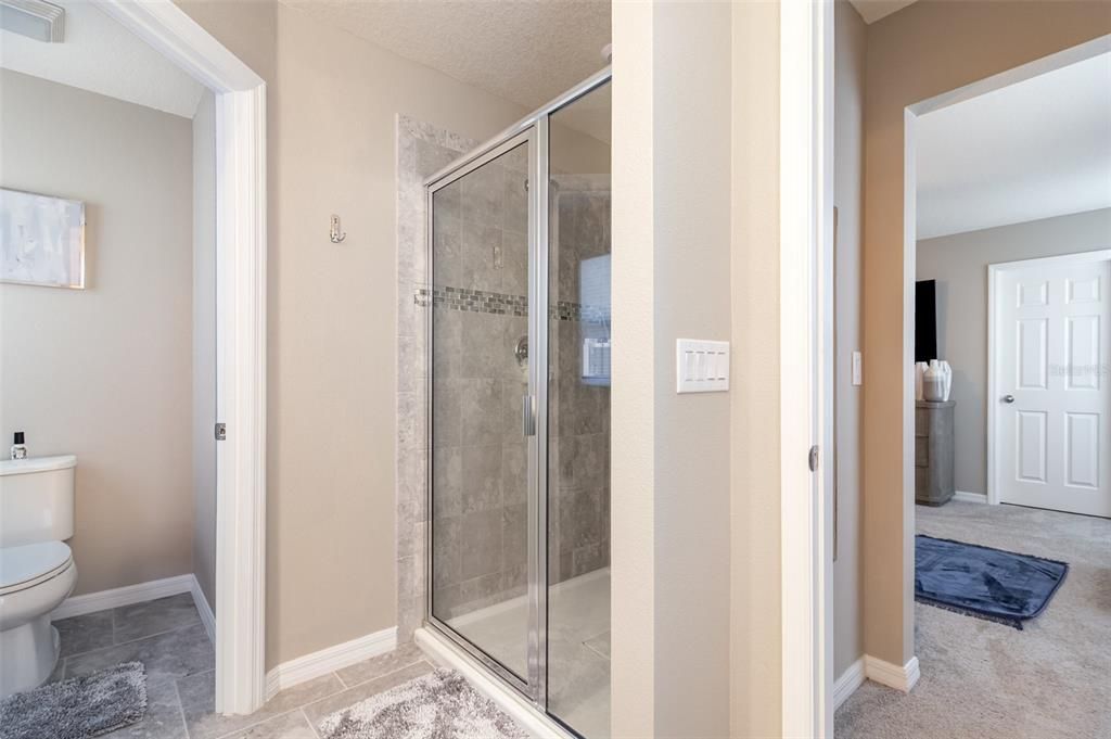En Venta: $499,900 (3 camas, 2 baños, 1860 Pies cuadrados)
