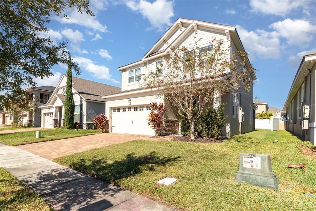 En Venta: $499,900 (3 camas, 2 baños, 1860 Pies cuadrados)