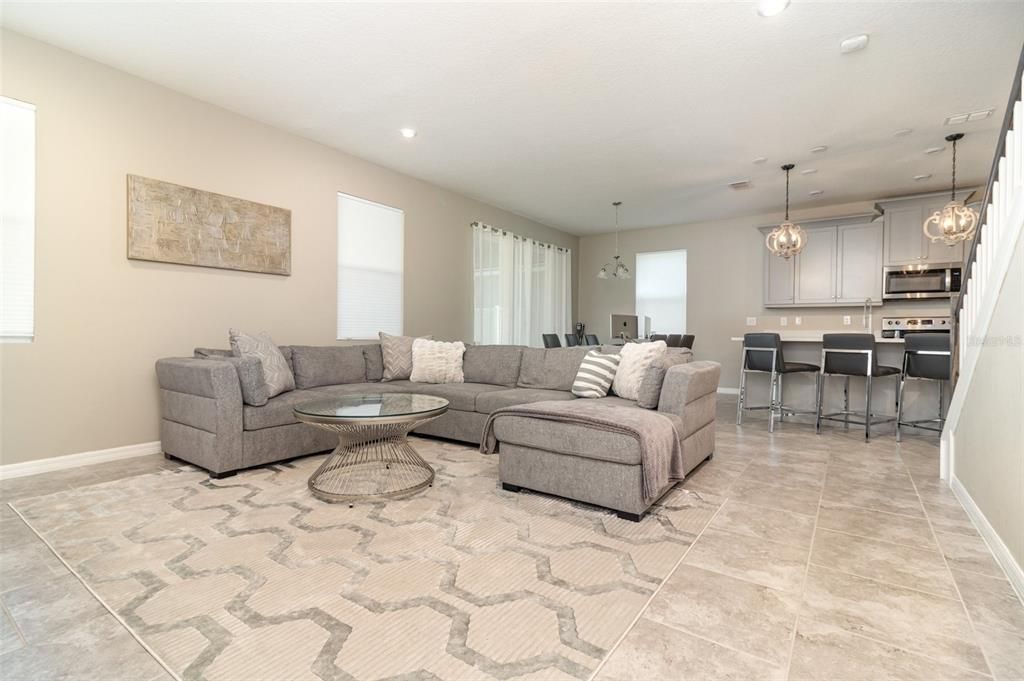 En Venta: $499,900 (3 camas, 2 baños, 1860 Pies cuadrados)