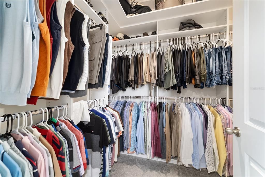 En Renta: $3,000 (4 camas, 3 baños, 2837 Pies cuadrados)