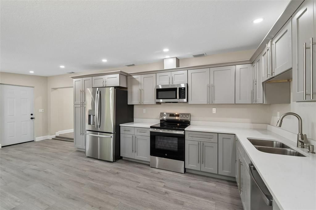 For Sale: $492,500 (3 beds, 2 baths, 1540 Square Feet)