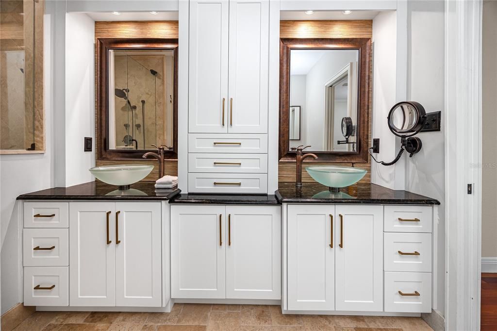 For Rent: $5,000 (2 beds, 2 baths, 1956 Square Feet)