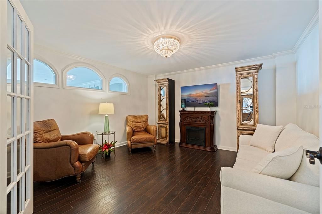 For Sale: $1,650,000 (3 beds, 3 baths, 3329 Square Feet)