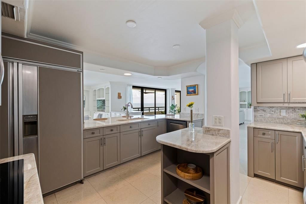 For Sale: $1,650,000 (3 beds, 3 baths, 3329 Square Feet)