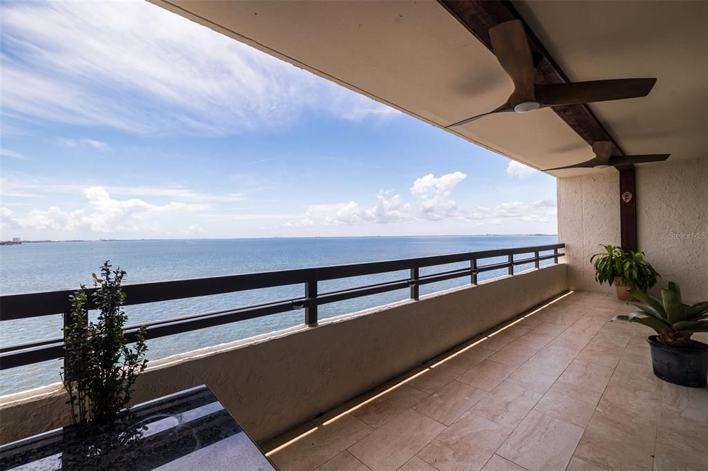 For Sale: $1,650,000 (3 beds, 3 baths, 3329 Square Feet)