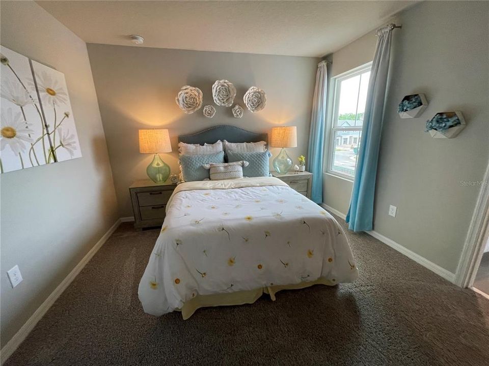 For Rent: $2,150 (3 beds, 2 baths, 1566 Square Feet)