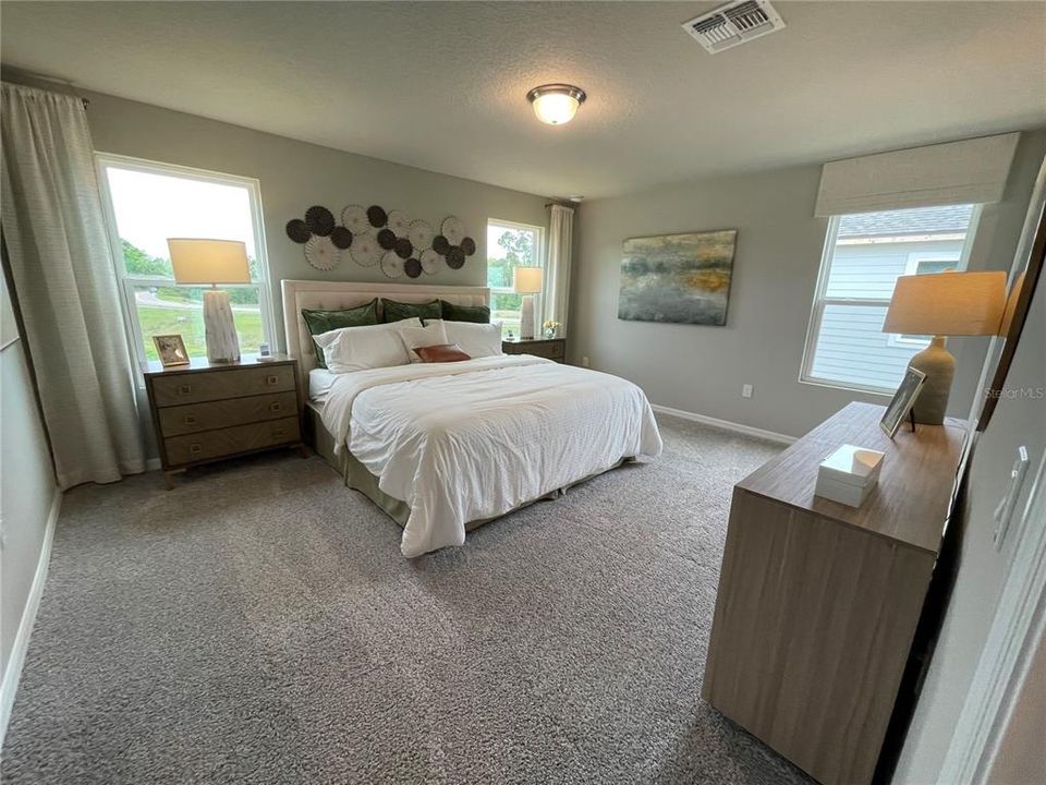 For Rent: $2,150 (3 beds, 2 baths, 1566 Square Feet)