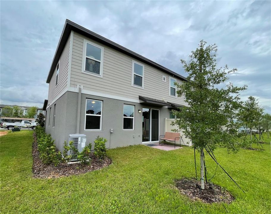 For Rent: $2,150 (3 beds, 2 baths, 1566 Square Feet)