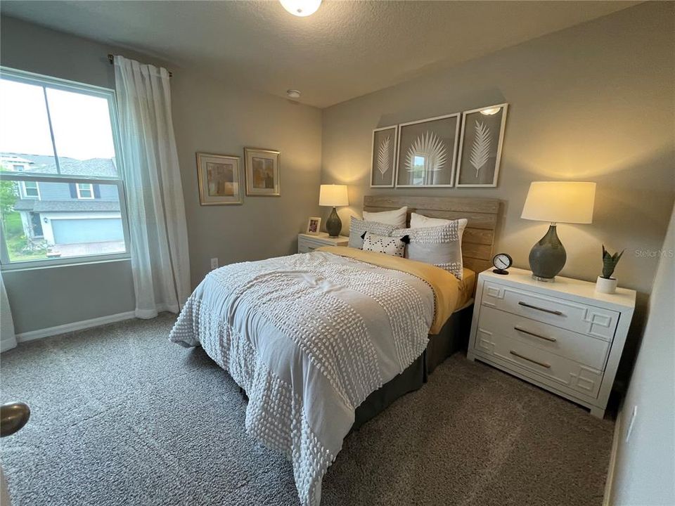 For Rent: $2,150 (3 beds, 2 baths, 1566 Square Feet)